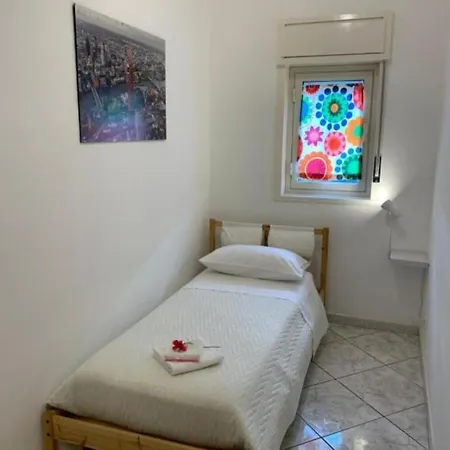 The Airport House Apartment *